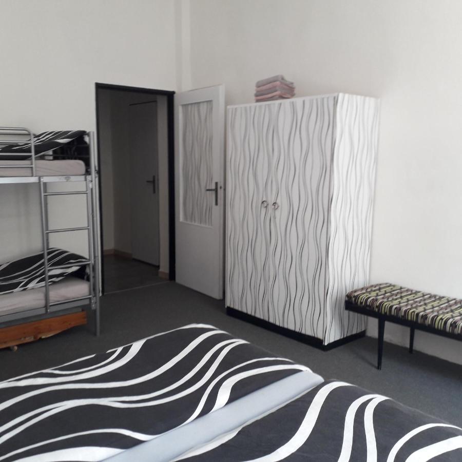 Hostel Doly 4 Bouzov Exteriér fotografie